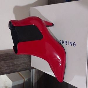 Women short cut boot